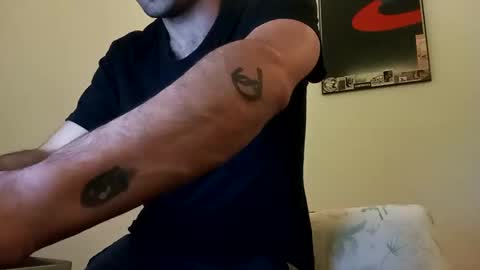 Snapshot of penesvoladores92 chatting on January 23, 2025, 12:35 am penesvoladores92 online show from January 23, 2025, 12:35 am