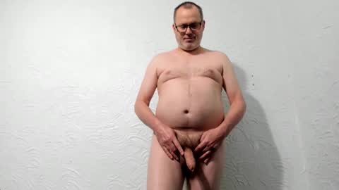 Vincent Howard online show from April 8, 2026, 4:51 pm