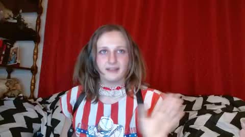 Snapshot of penny_understyx chatting on December 21, 2024, 7:56 am Loki online show from December 21, 2024, 7:56 am