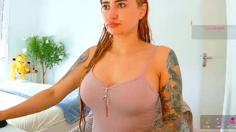 Snapshot of pennyy__ chatting on July 14, 2026, 8:19 am Hi Im Penelope better vibrations 1111 online show from July 14, 2026, 8:19 am