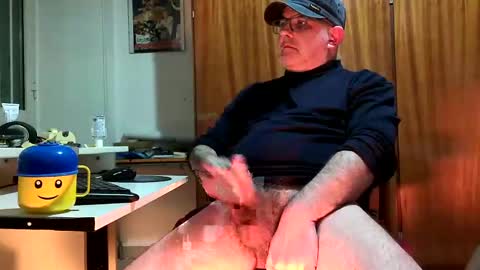 Snapshot of peppemarfy chatting on February 26, 2025, 9:05 pm Peppe online show from February 26, 2025, 9:05 pm