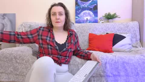 Olga and Kirill online show from November 11, 2025, 8:03 am