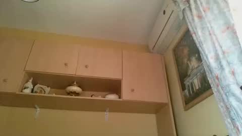 perales_12345 online show from March 8, 2026, 5:39 pm