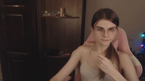 Farida online show from January 10, 2025, 4:12 am