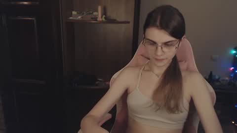 Farida online show from January 15, 2025, 1:45 am