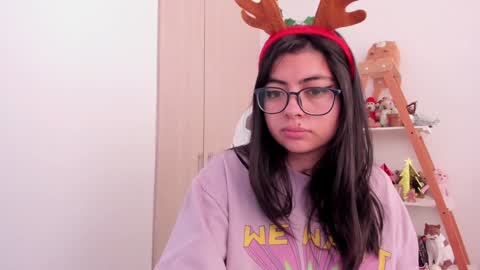Sarah Ana Banana online show from December 24, 2024, 12:55 pm