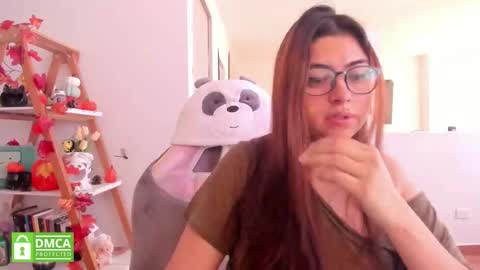 Sarah Ana Banana online show from October 31, 2025, 5:25 pm