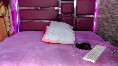 perfectlump online show from February 14, 2025, 12:41 am