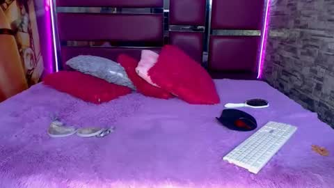 perfectlump online show from March 2, 2025, 5:58 pm