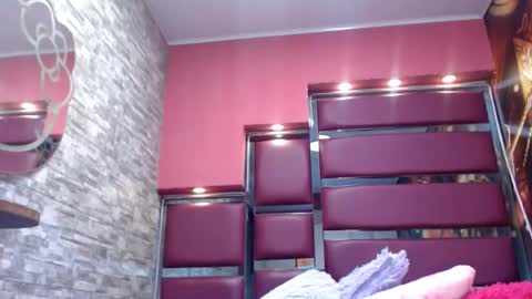 perfectlump online show from November 8, 2025, 1:00 pm