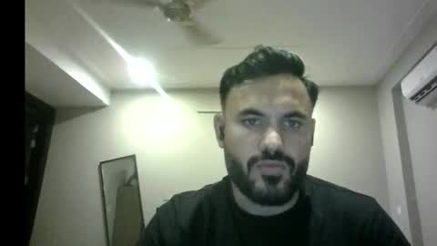 loving eyes online show from October 27, 2025, 6:01 pm