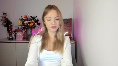 Cindy online show from October 13, 2025, 5:29 am