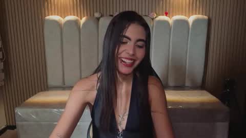 perla_lovely online show from February 20, 2026, 12:49 pm