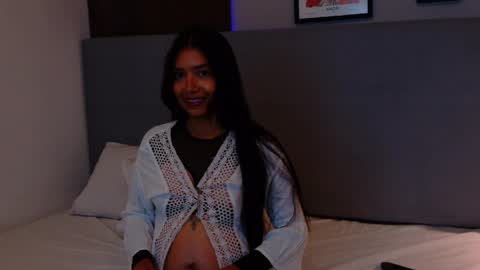 perladavies online show from April 8, 2026, 7:36 pm