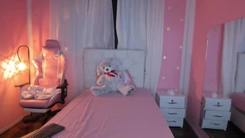 Marie online show from January 12, 2026, 10:09 am