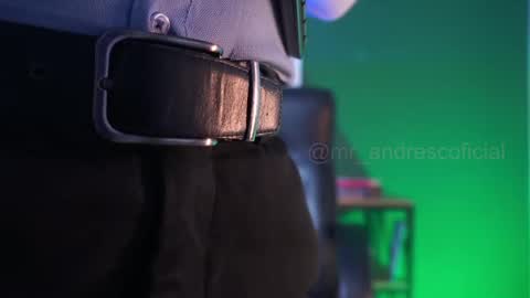 andres    online show from December 11, 2024, 9:01 pm