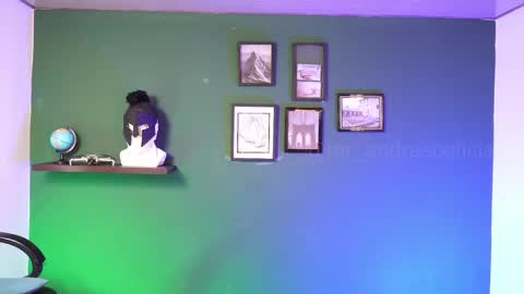 andres    online show from February 21, 2025, 7:43 pm