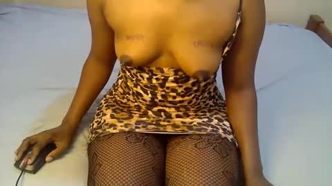 Snapshot of peru_queen chatting on January 8, 2026, 9:33 am peru_queen online show from January 8, 2026, 9:33 am