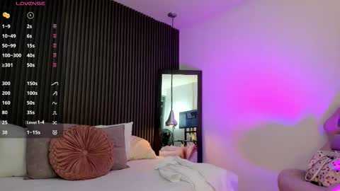 Lizza online show from October 21, 2025, 11:22 am