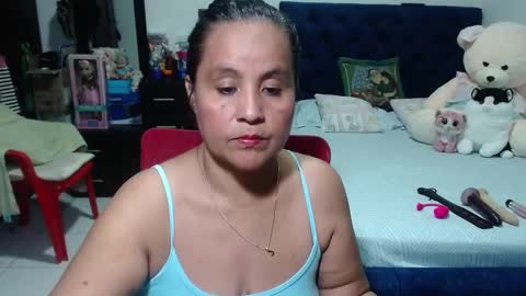 Snapshot of pervert_mommy_x chatting on December 31, 2024, 10:48 am SAMY online show from December 31, 2024, 10:48 am