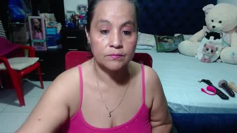 Snapshot of pervert_mommy_x chatting on January 2, 2025, 10:05 am SAMY online show from January 2, 2025, 10:05 am