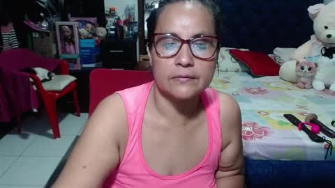 Snapshot of pervert_mommy_x chatting on January 26, 2025, 3:14 pm SAMY online show from January 26, 2025, 3:14 pm