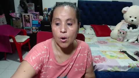 Snapshot of pervert_mommy_x chatting on January 29, 2025, 2:00 pm SAMY online show from January 29, 2025, 2:00 pm