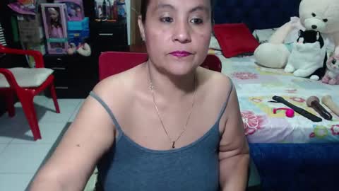 Snapshot of pervert_mommy_x chatting on February 7, 2025, 9:26 am SAMY online show from February 7, 2025, 9:26 am