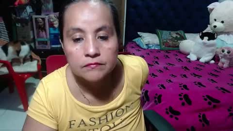 Snapshot of pervert_mommy_x chatting on February 9, 2025, 2:07 pm SAMY online show from February 9, 2025, 2:07 pm