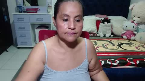 Snapshot of pervert_mommy_x chatting on September 13, 2025, 11:54 am SAMY online show from September 13, 2025, 11:54 am