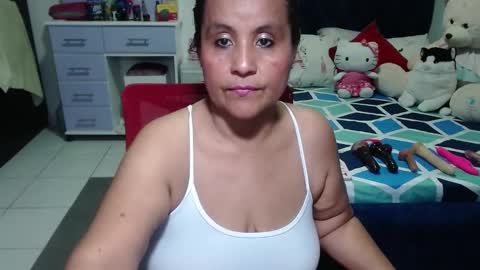 Snapshot of pervert_mommy_x chatting on October 3, 2025, 9:50 am SAMY online show from October 3, 2025, 9:50 am