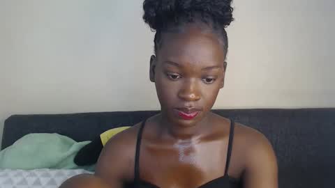 Snapshot of perverted_sweet chatting on April 18, 2026, 12:53 pm perverted_sweet online show from April 18, 2026, 12:53 pm