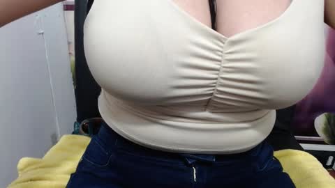  Nicole   online show from February 24, 2025, 6:26 pm