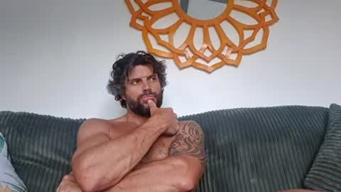pete_le_meat online show from July 7, 2026, 8:02 pm