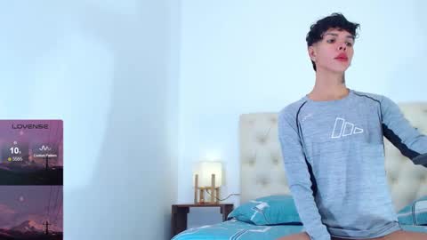 peter_22_ online show from January 13, 2025, 4:19 pm