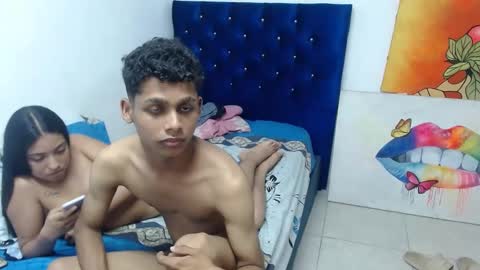 Snapshot of peter_hard_cock chatting on March 5, 2025, 2:46 am Peter and Shopia online show from March 5, 2025, 2:46 am