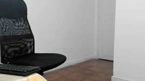 FELIPE online show from October 1, 2025, 11:33 pm