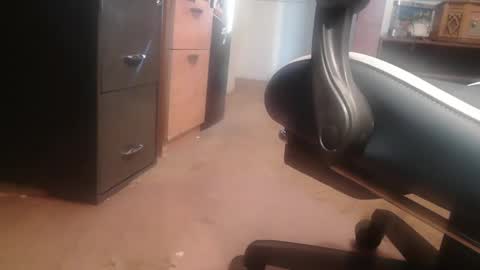 peterinohio57 online show from November 29, 2025, 1:58 pm