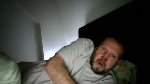 Snapshot of peterpeters443 chatting on March 27, 2026, 5:45 pm jelle online show from March 27, 2026, 5:45 pm