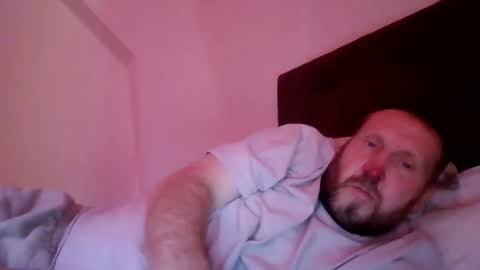 Snapshot of peterpeters443 chatting on April 16, 2026, 10:38 am jelle online show from April 16, 2026, 10:38 am