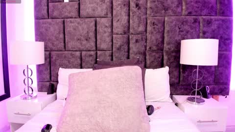 Im Rosse but u can call me Rossie or Rosita . online show from February 4, 2025, 10:02 pm