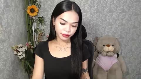 angel online show from March 9, 2025, 10:52 am