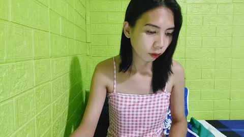 Yuriee online show from March 2, 2025, 7:32 am