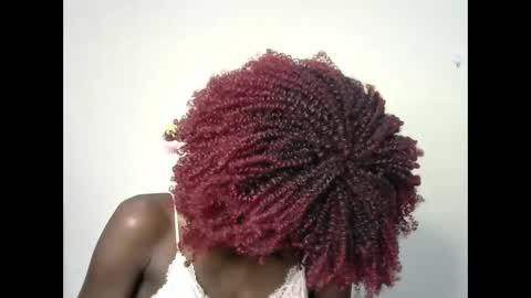 petite_lavi2 online show from December 26, 2024, 6:22 pm