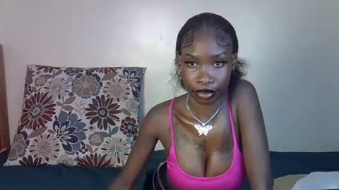 Lunar online show from October 21, 2025, 9:04 pm