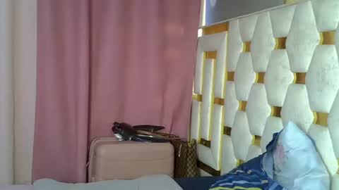 Lunar online show from November 13, 2025, 2:27 pm