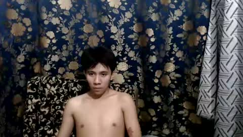 Snapshot of petiteasian_boy chatting on July 20, 2026, 11:45 am cute vir online show from July 20, 2026, 11:45 am