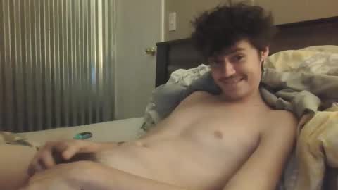 Snapshot of petitebitchfucks chatting on October 12, 2025, 11:42 am petitebitchfucks online show from October 12, 2025, 11:42 am