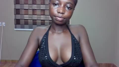 petitexxebony online show from June 11, 2026, 3:54 pm