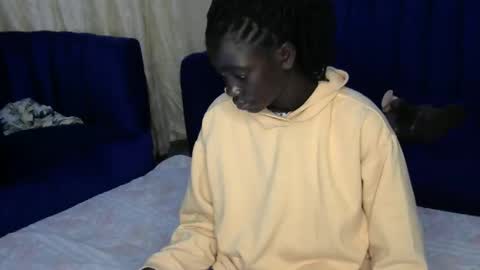 Snapshot of petitte_gyaal chatting on October 31, 2025, 10:22 pm petitte_gyaal online show from October 31, 2025, 10:22 pm